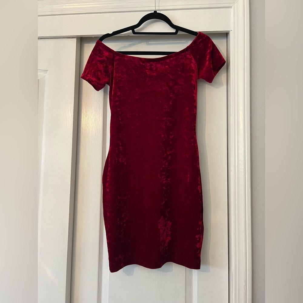 Design Lab Crushed Velvet Body Con Dress